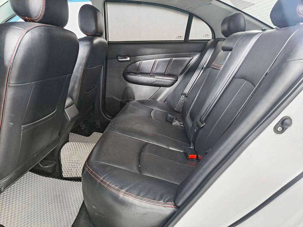 Б/У Лифан Солано 2016 года. Фото: #9