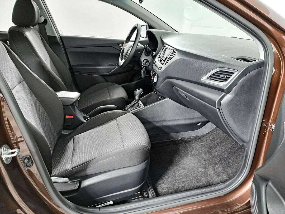 Б/У Хендай Солярис 2021 года. Фото: #9