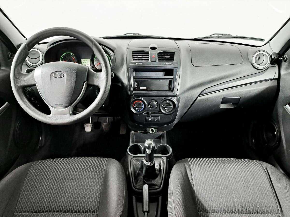 Б/У Лада (ВАЗ) Калина 2015 года. Фото: #10