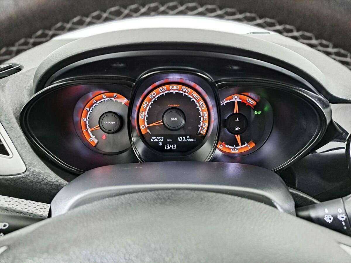 Б/У Лада (ВАЗ) Веста 2020 года. Фото: #8