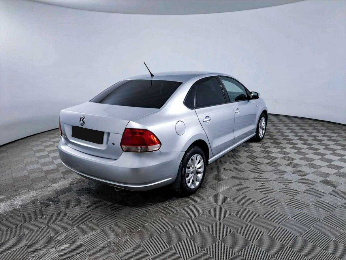 Б/У Фольксваген Поло 2014 года. Фото: #4