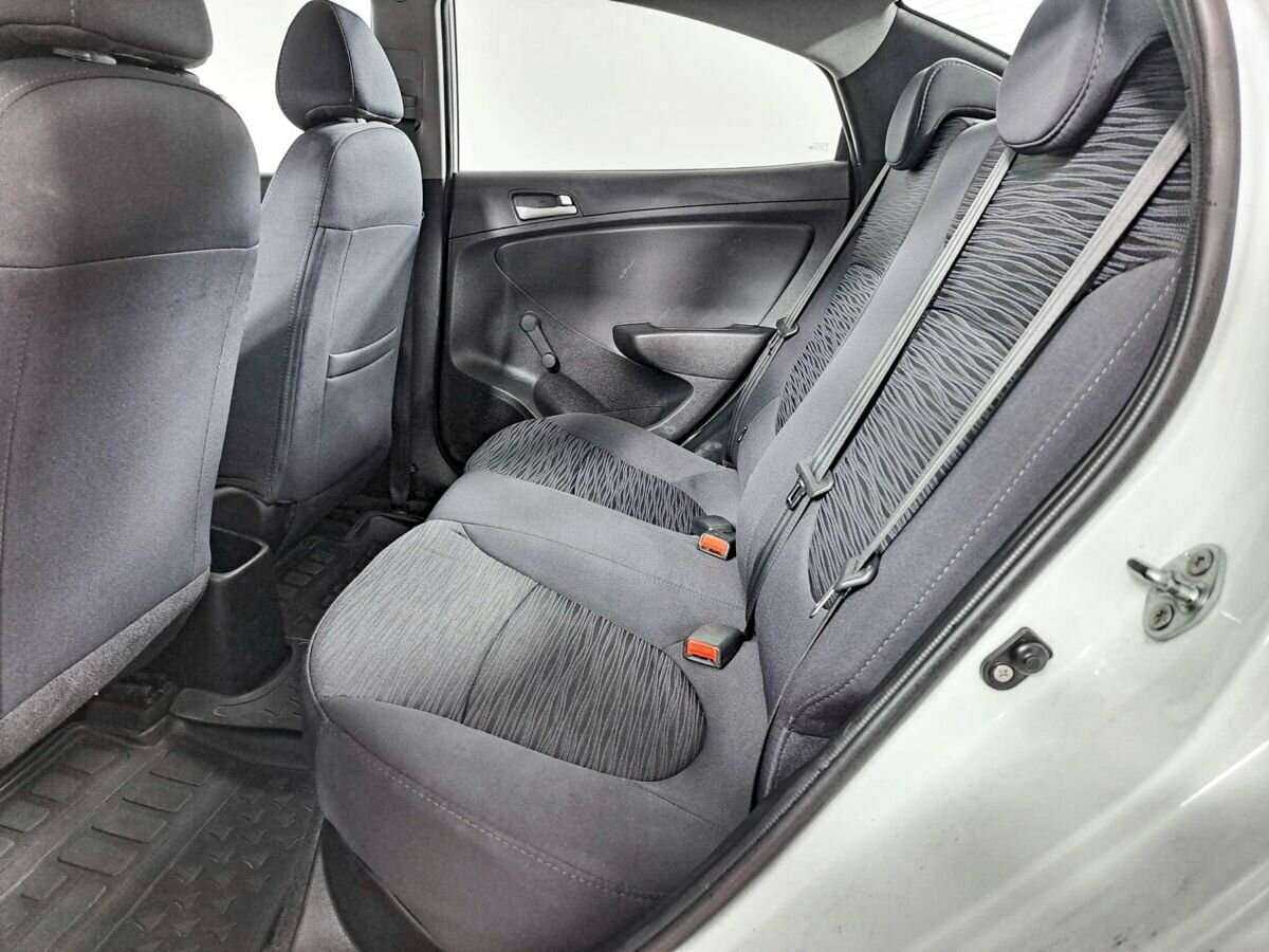 Б/У Хендай Солярис 2014 года. Фото: #9