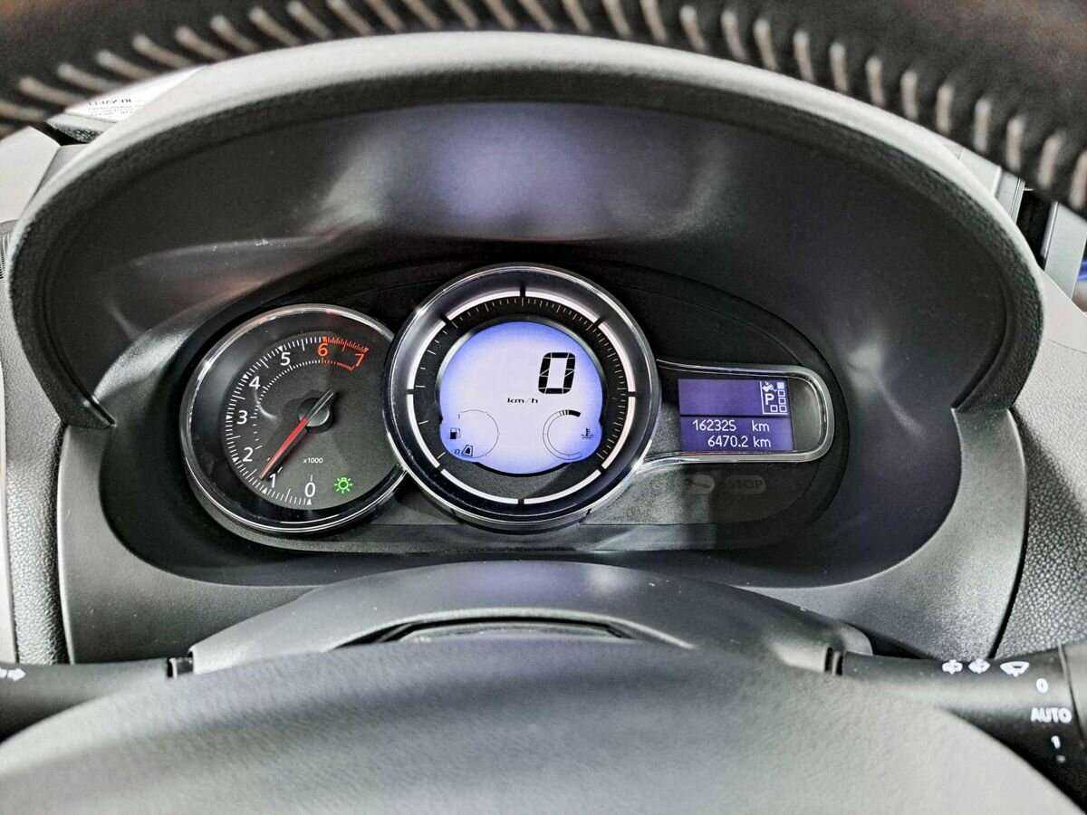 Б/У Рено Меган 2014 года. Фото: #10