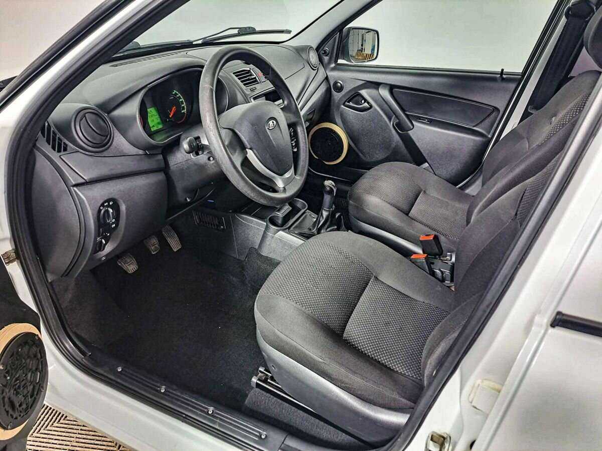 Б/У Лада (ВАЗ) Калина 2013 года. Фото: #15