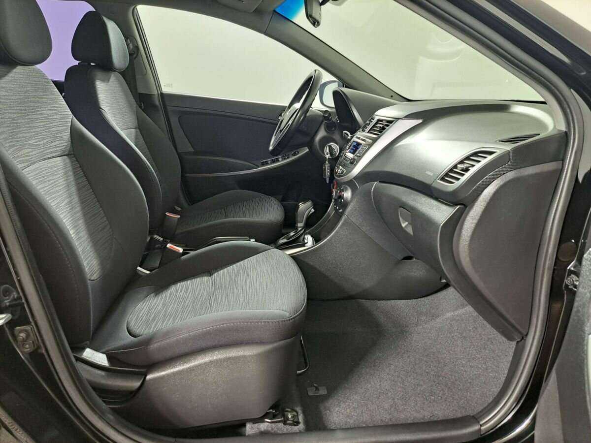 Б/У Хендай Солярис 2015 года. Фото: #8