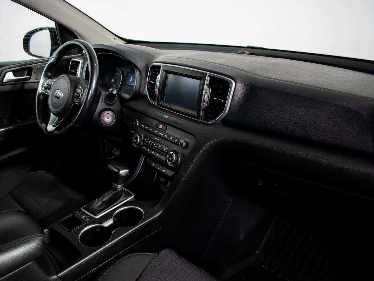 Б/У Киа Спортейдж 2017 года. Фото: #8