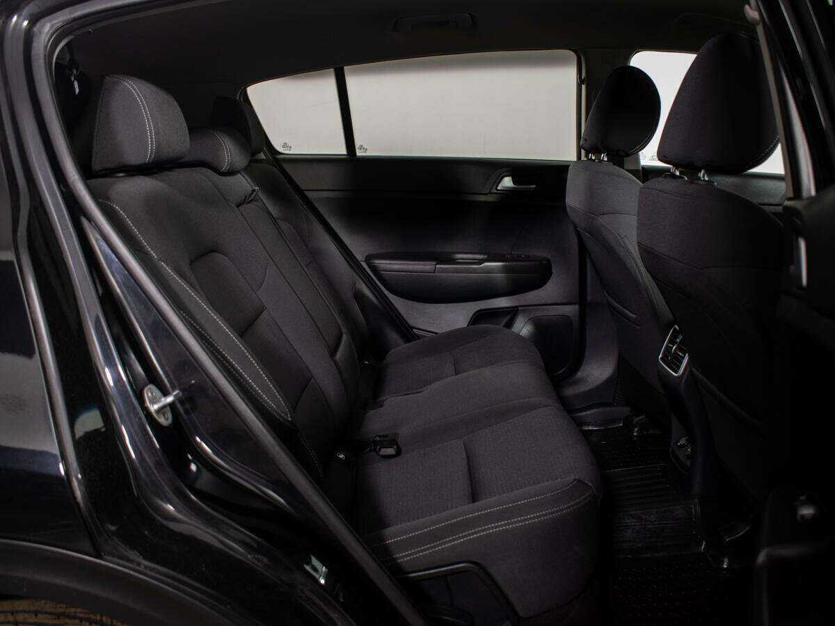 Б/У Киа Спортейдж 2017 года. Фото: #9