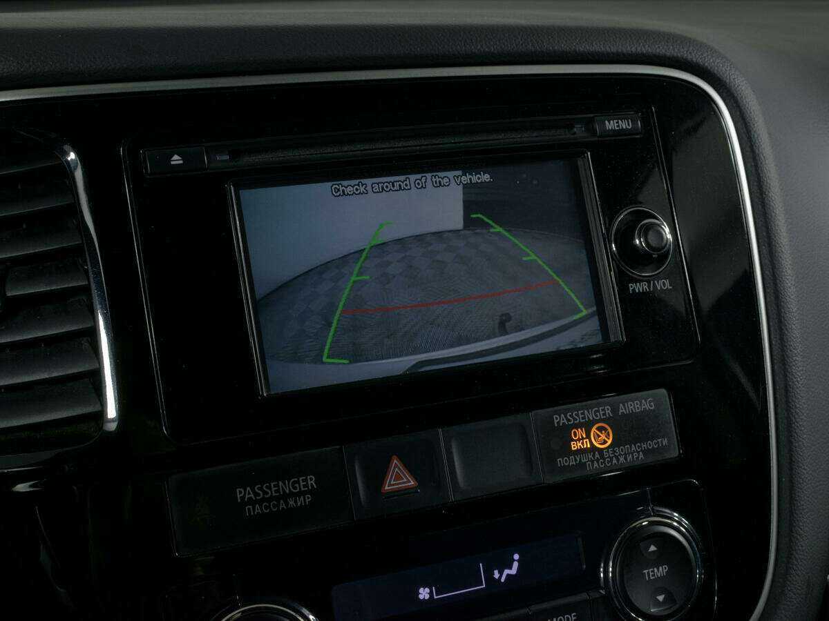 Б/У Митсубиши Оутлэндер 2013 года. Фото: #15