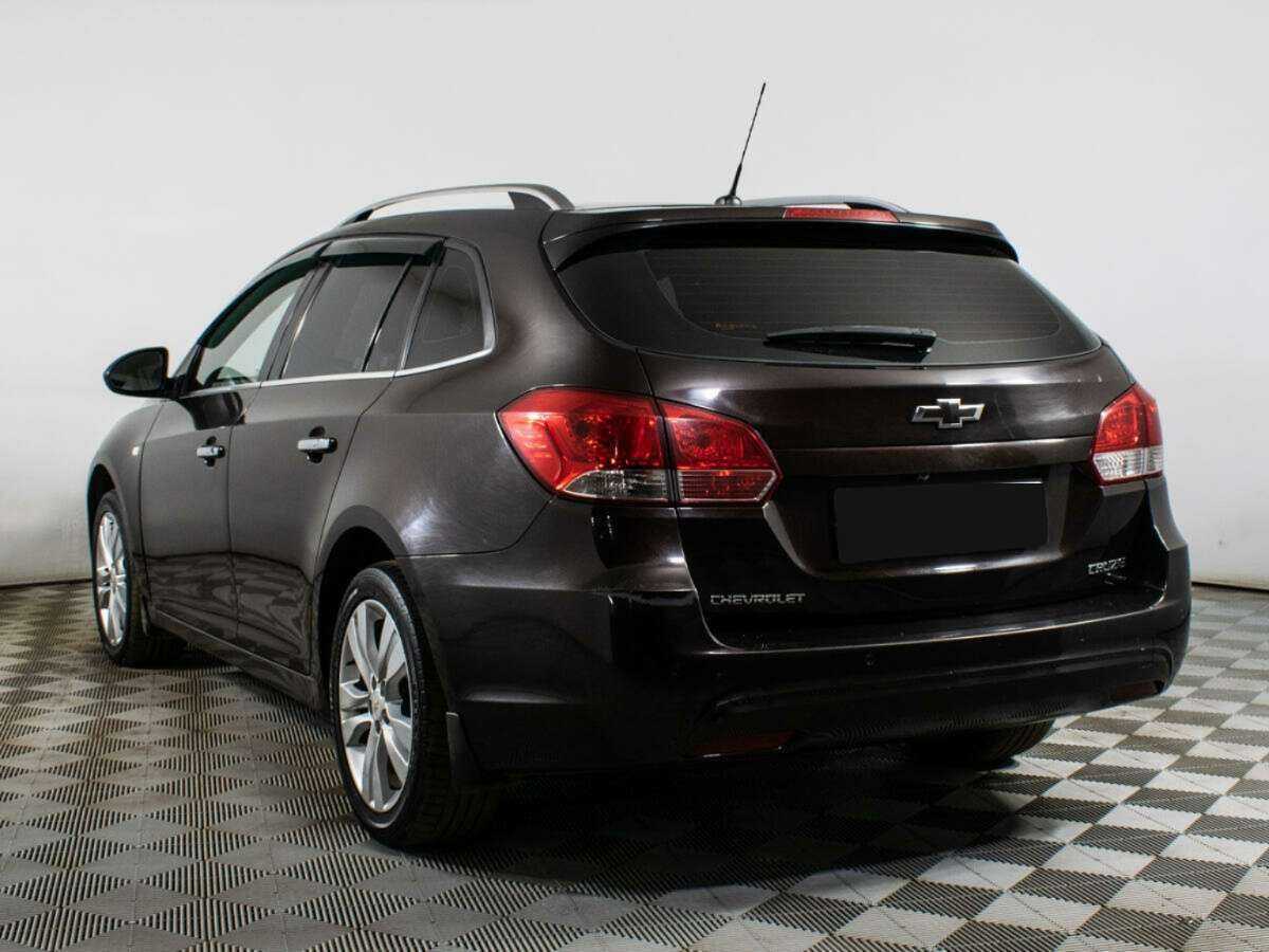 Б/У Шевроле Круз 2013 года. Фото: #5