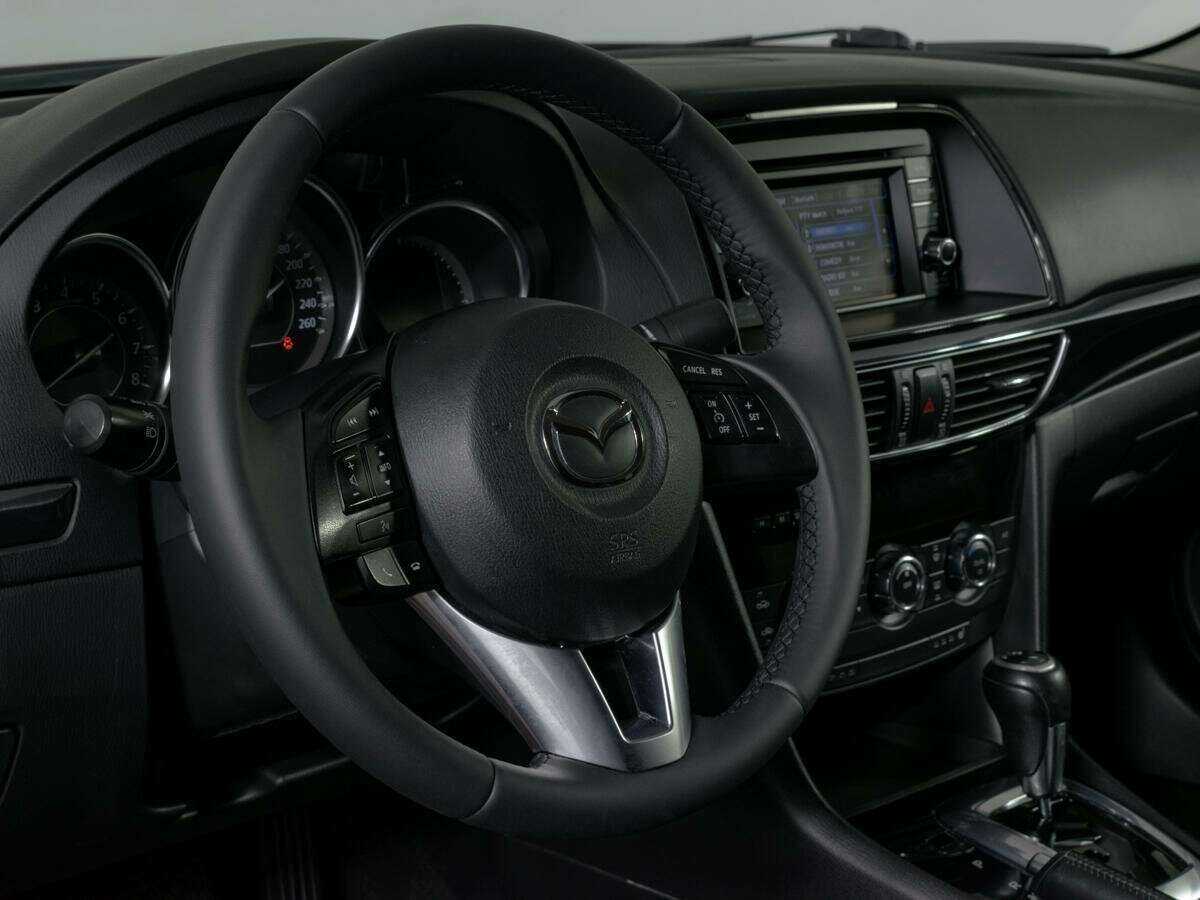Б/У Мазда 6 2014 года. Фото: #14