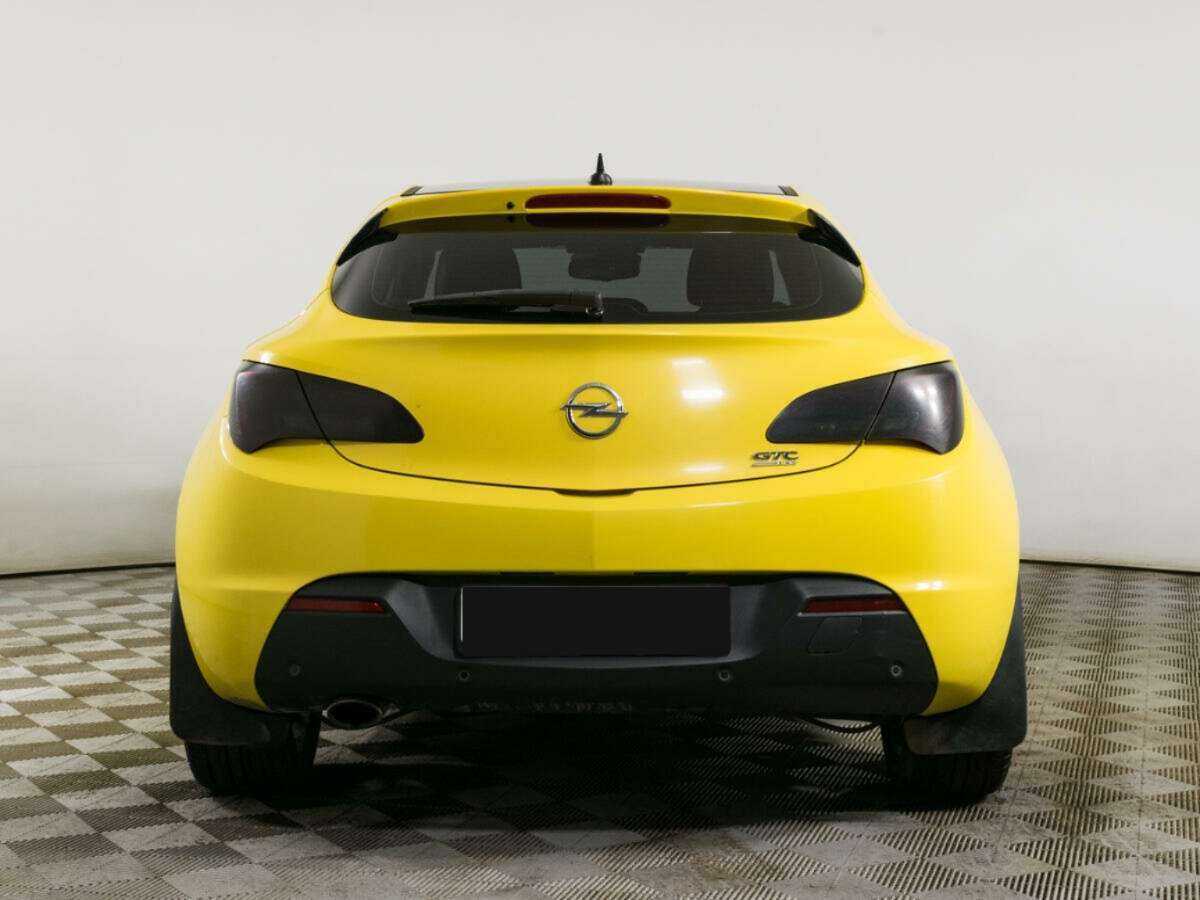 Б/У Опель Астра 2013 года. Фото: #5