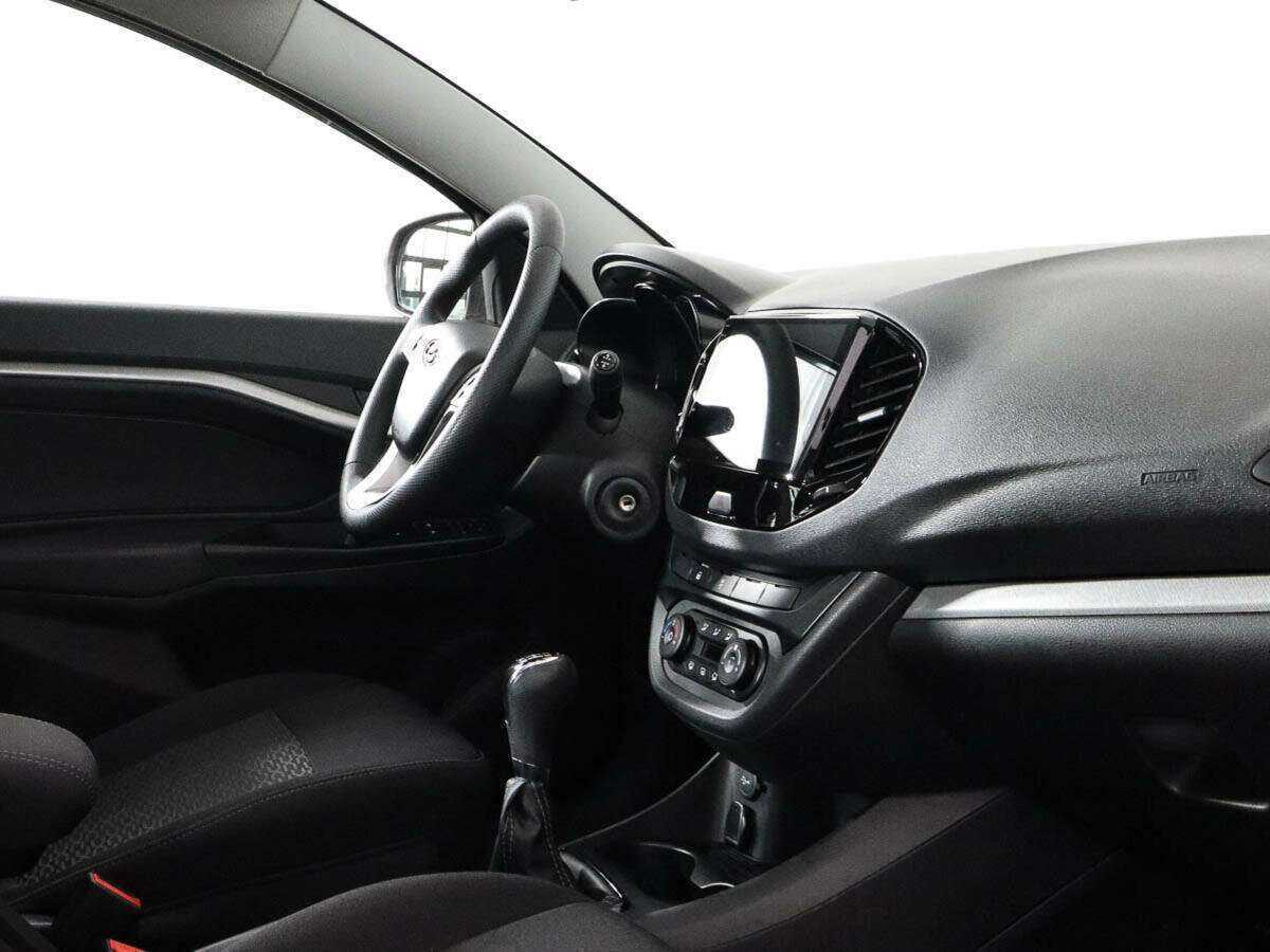 Б/У Лада (ВАЗ) Веста 2021 года. Фото: #6