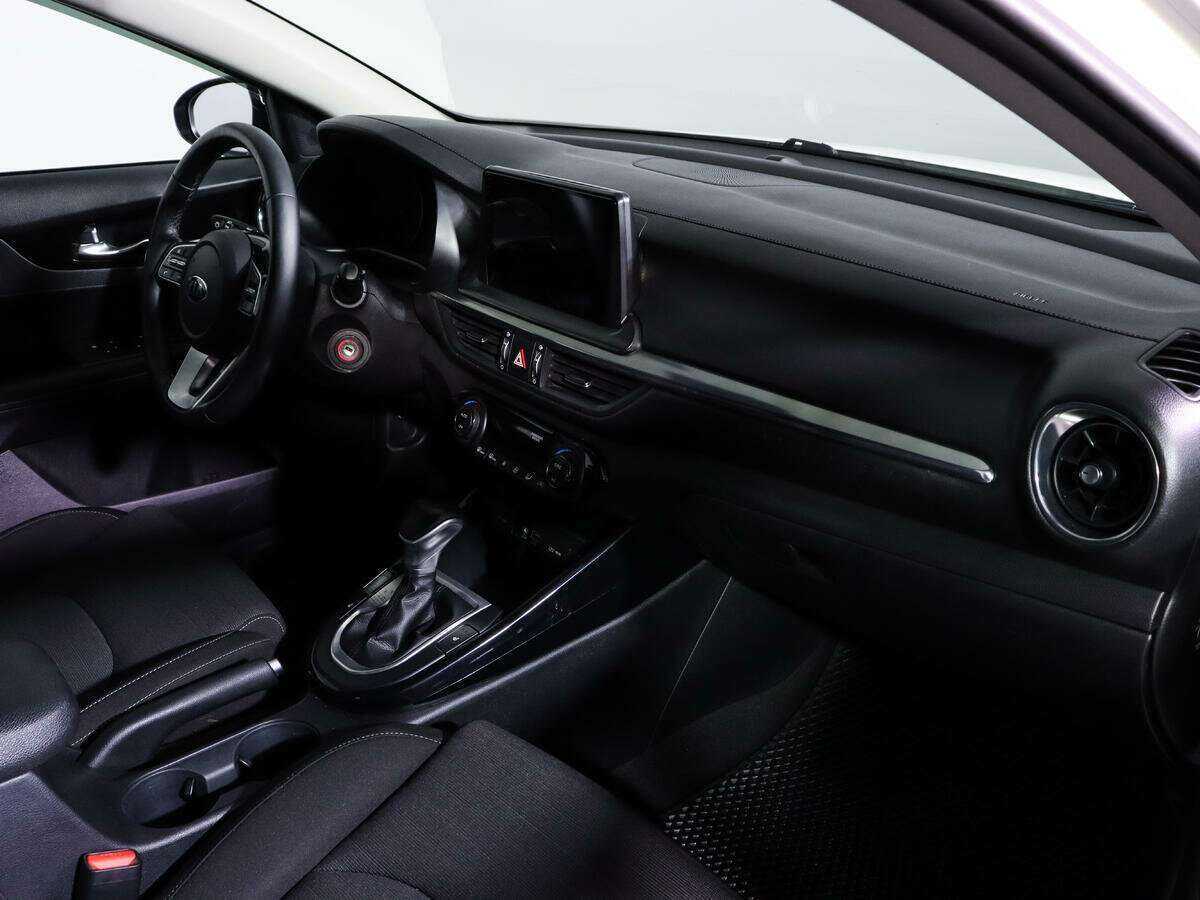 Б/У Киа Церато 2019 года. Фото: #4