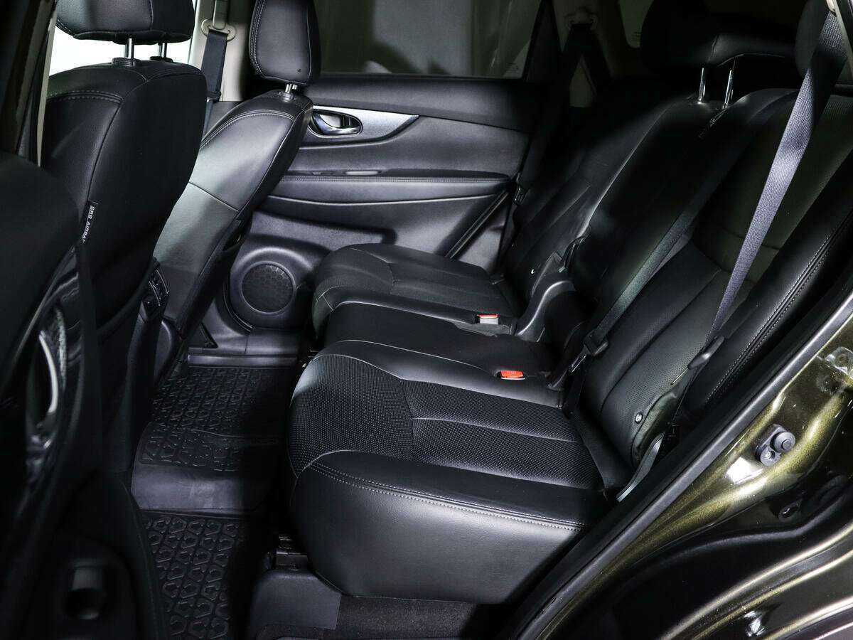 Б/У Ниссан Икс-Трейл 2015 года. Фото: #6