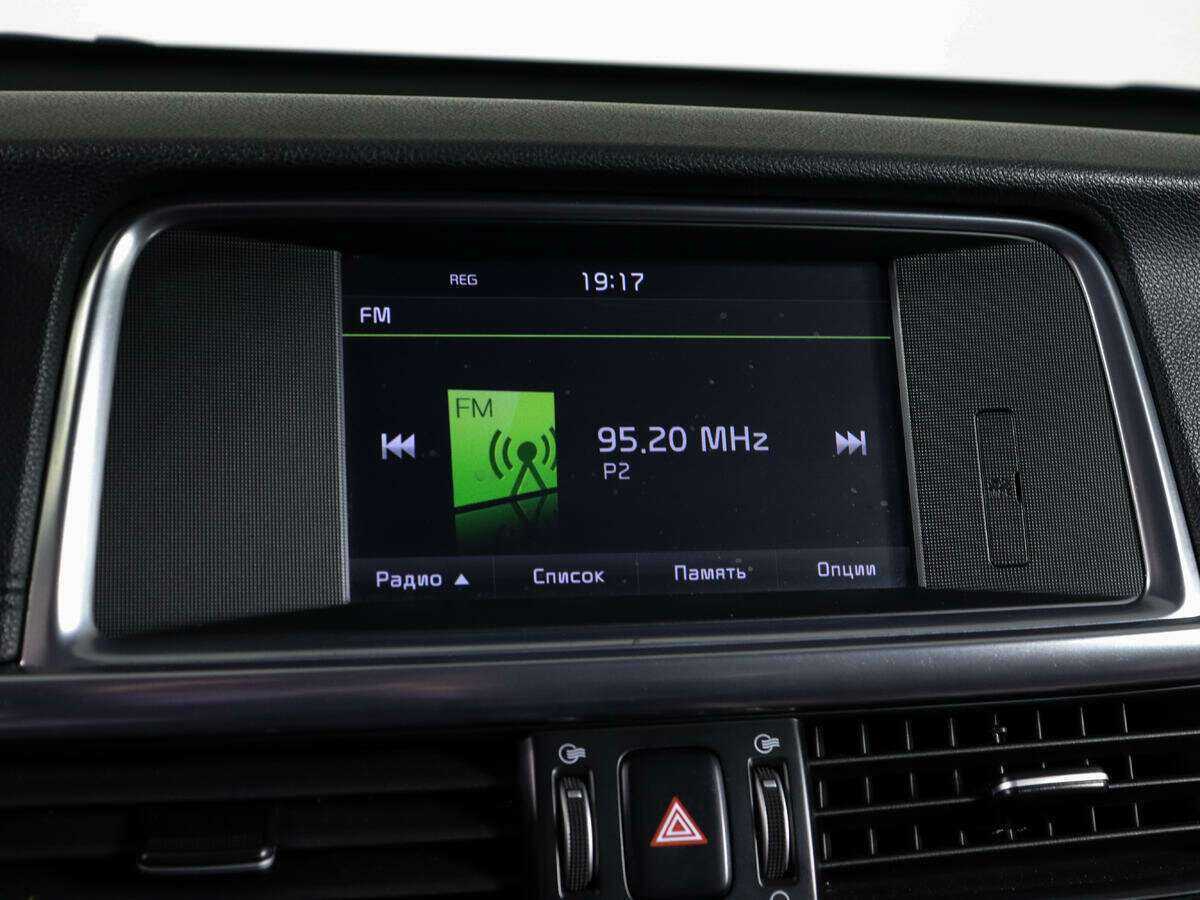 Б/У Киа Оптима 2016 года. Фото: #21