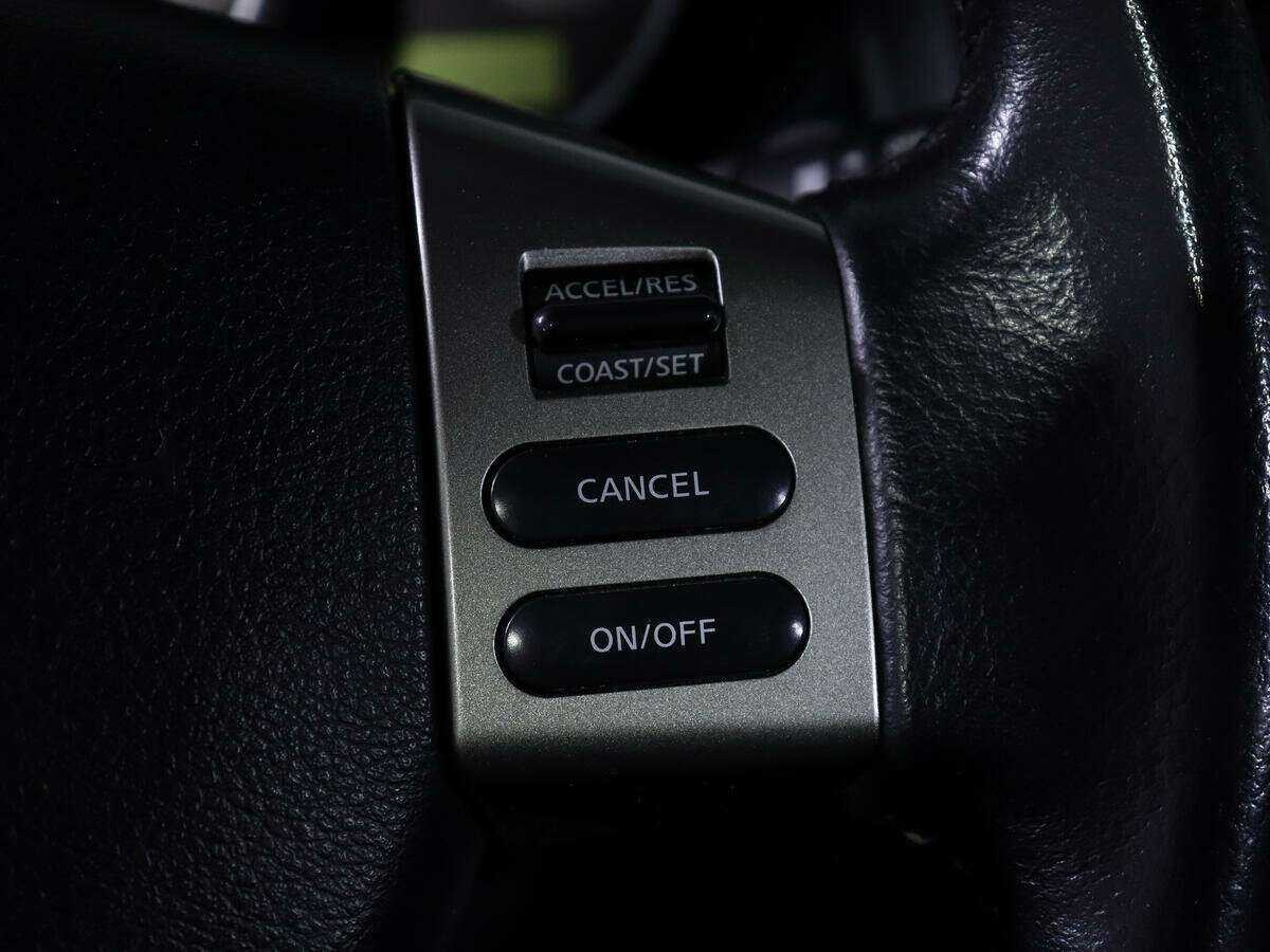 Б/У Ниссан Тиида 2012 года. Фото: #18