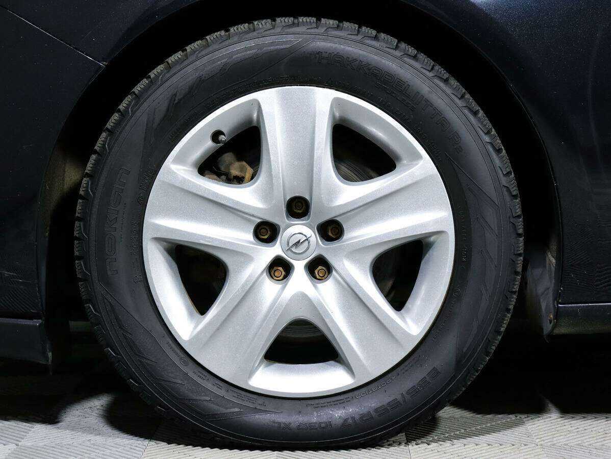 Б/У Опель Астра 2014 года. Фото: #14