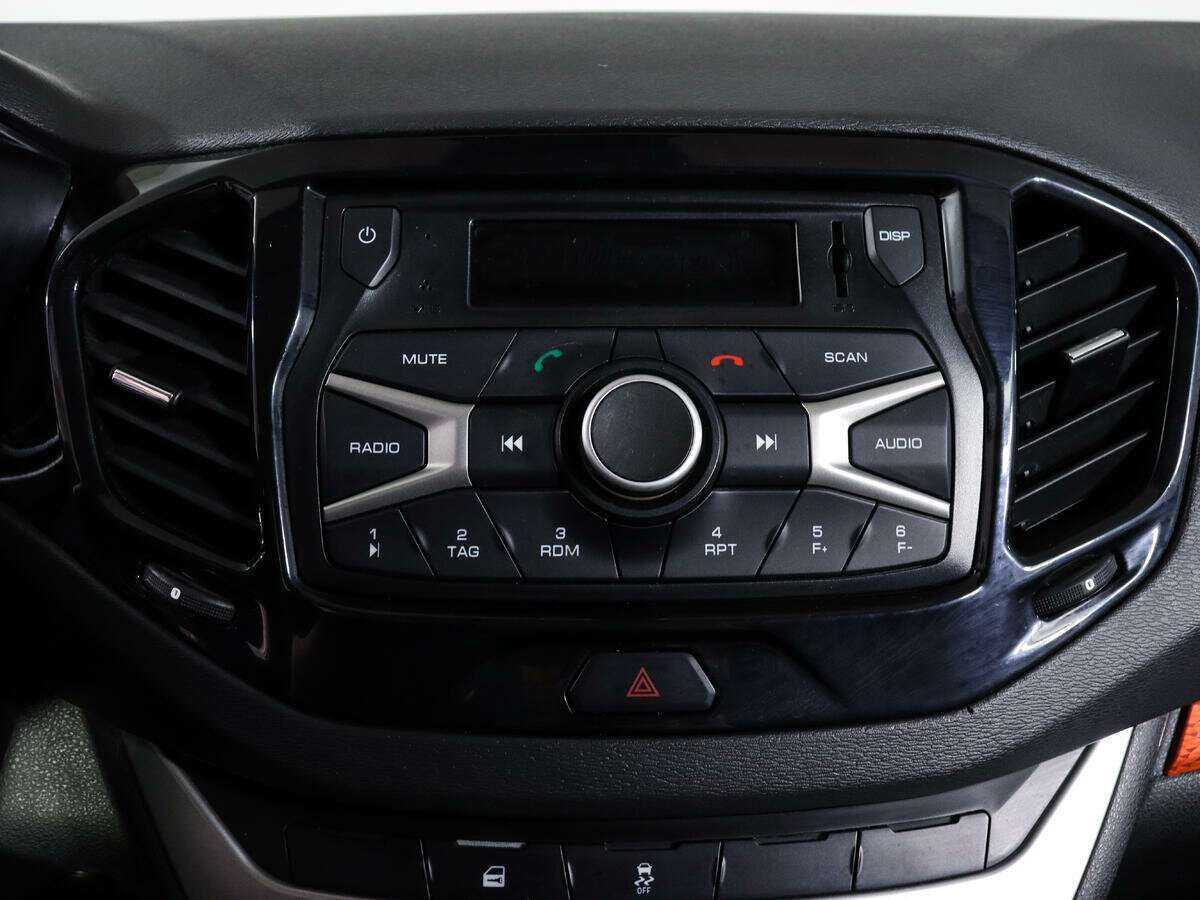 Б/У Лада (ВАЗ) Веста 2019 года. Фото: #18