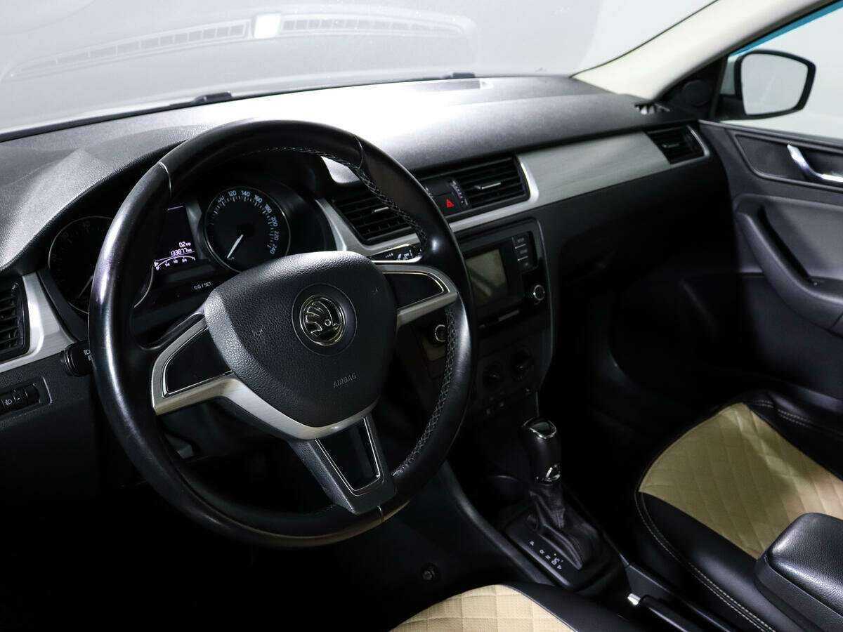 Б/У Шкода Рапид 2016 года. Фото: #10