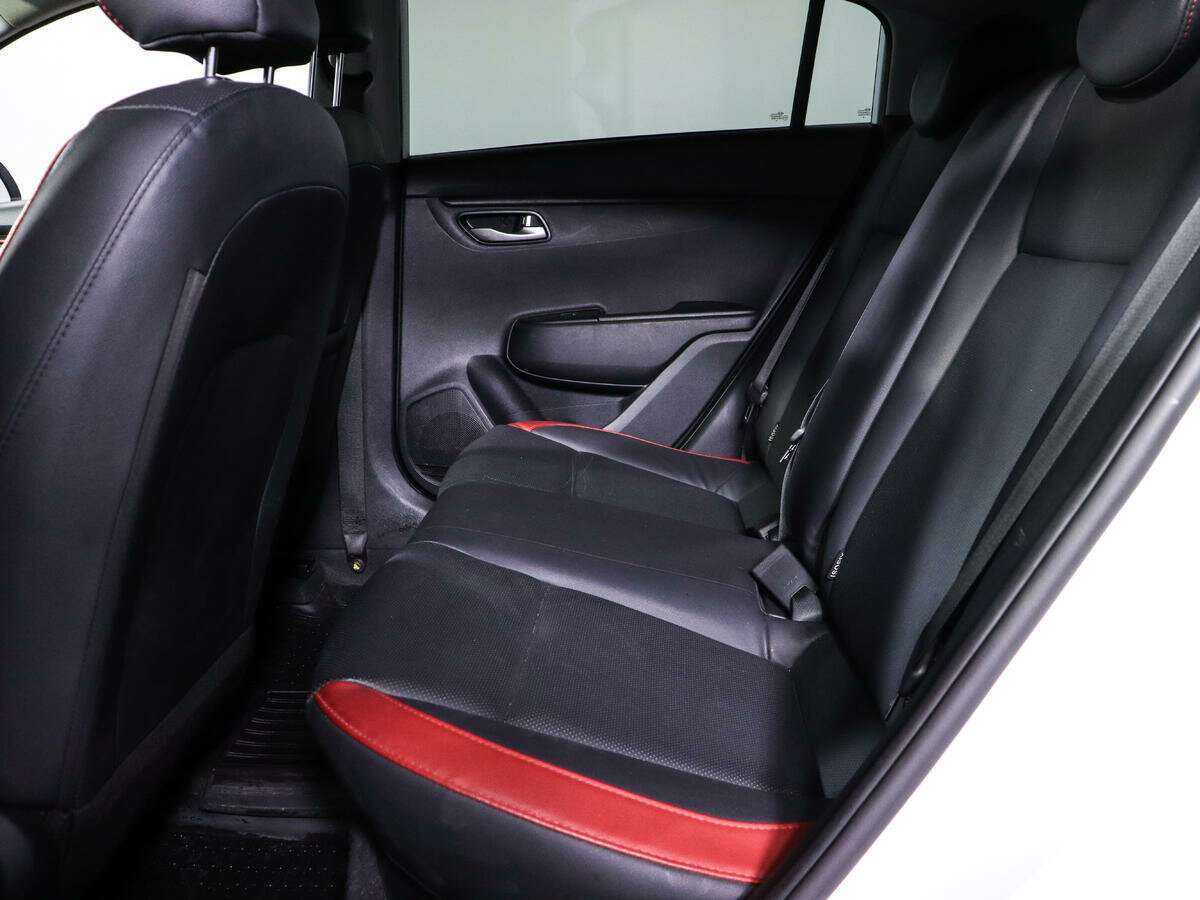 Б/У Киа Рио 2019 года. Фото: #7