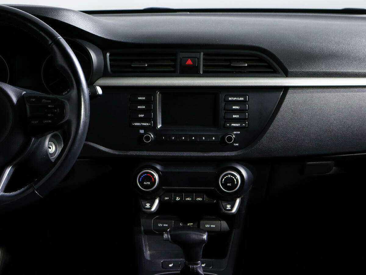 Б/У Киа Рио 2018 года. Фото: #11