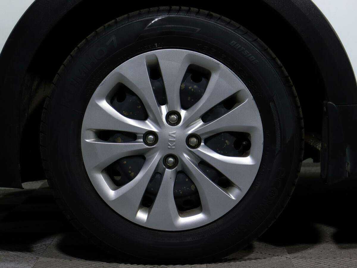 Б/У Киа Рио 2018 года. Фото: #13