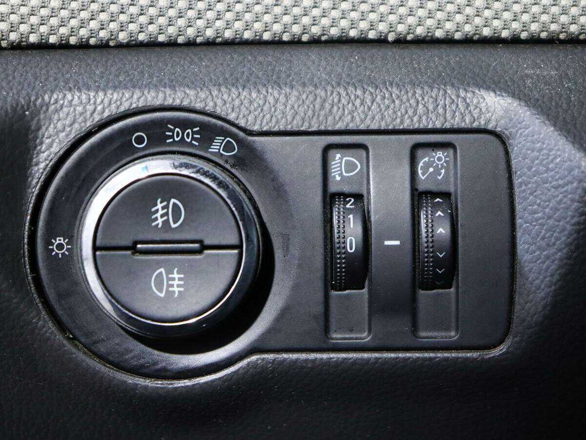 Б/У Шевроле Круз 2012 года. Фото: #13