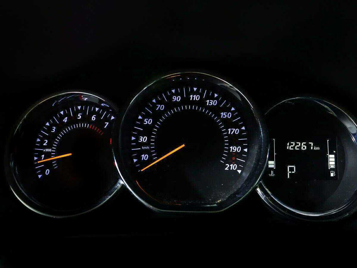 Б/У Рено Сандеро 2020 года. Фото: #8