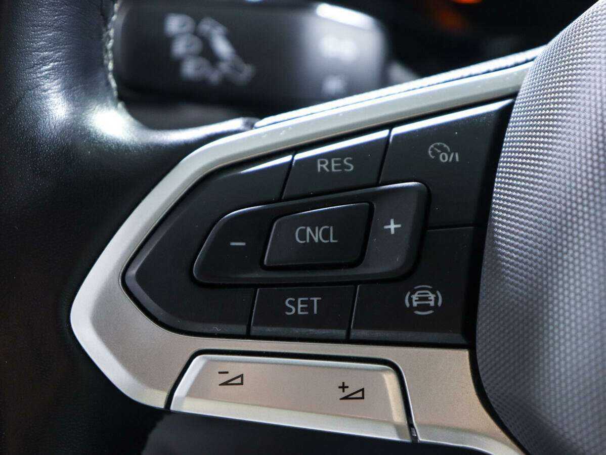 Б/У Фольксваген Поло 2020 года. Фото: #17