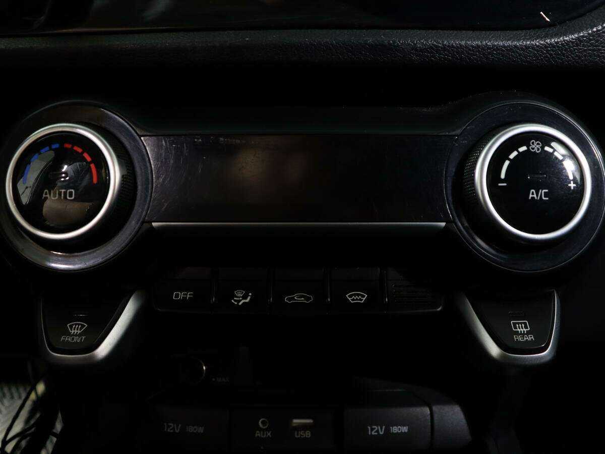 Б/У Киа Рио 2018 года. Фото: #20