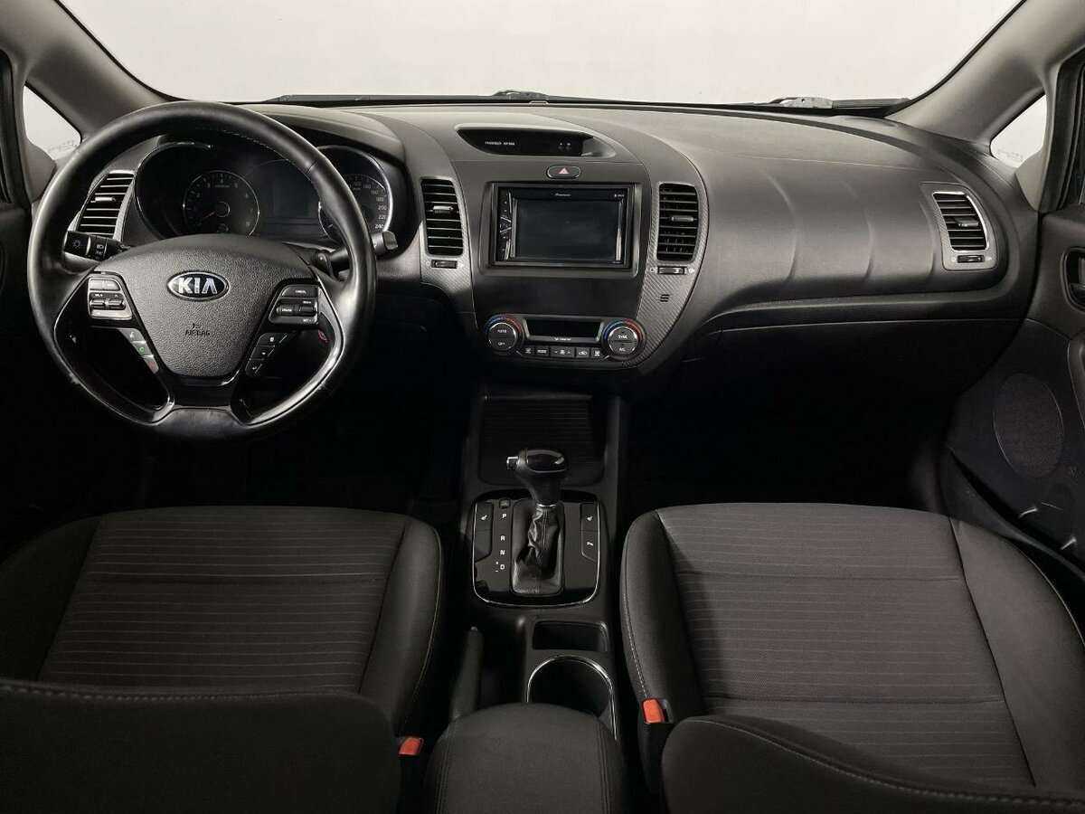 Б/У Киа Церато 2017 года. Фото: #5