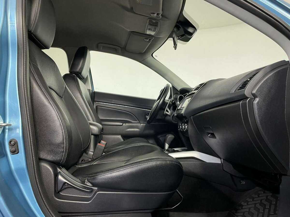 Б/У Митсубиши АС-Икс 2012 года. Фото: #13