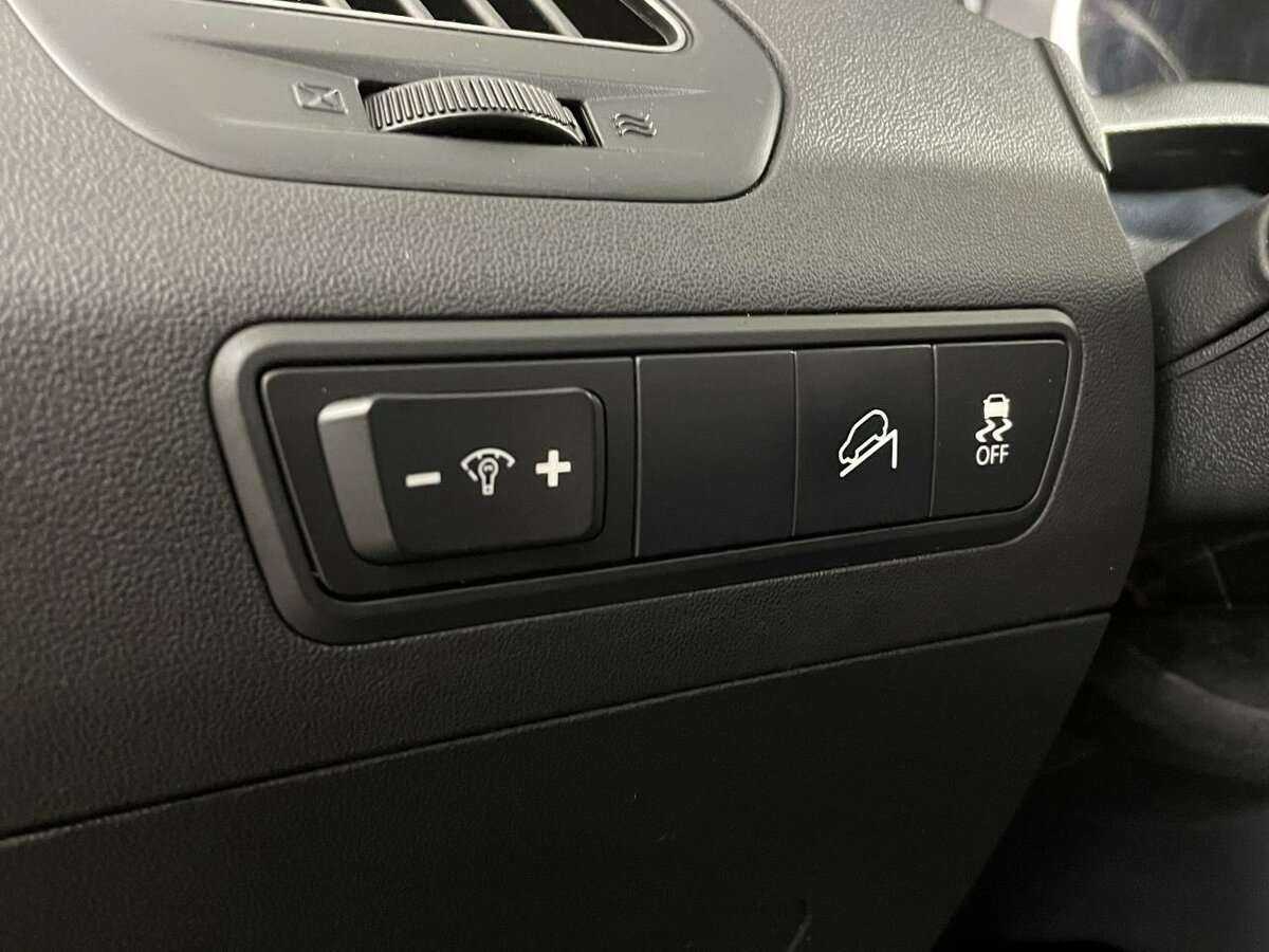 Б/У Хендай ай-икс35 2015 года. Фото: #8