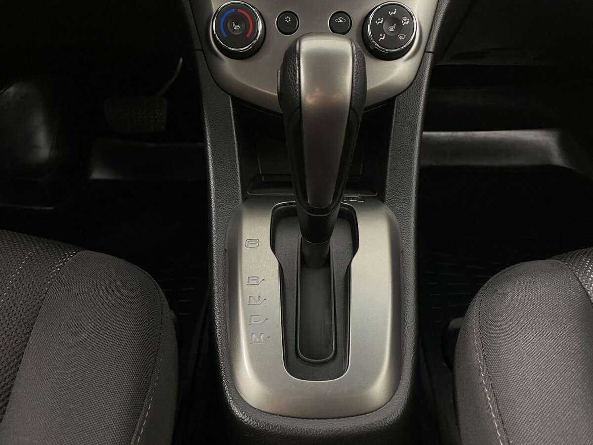 Б/У Шевроле Авео 2015 года. Фото: #10