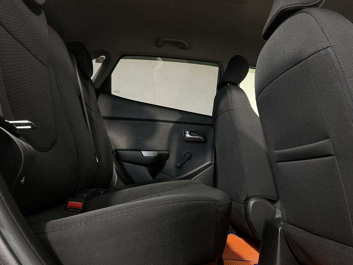 Б/У Киа Рио 2016 года. Фото: #16