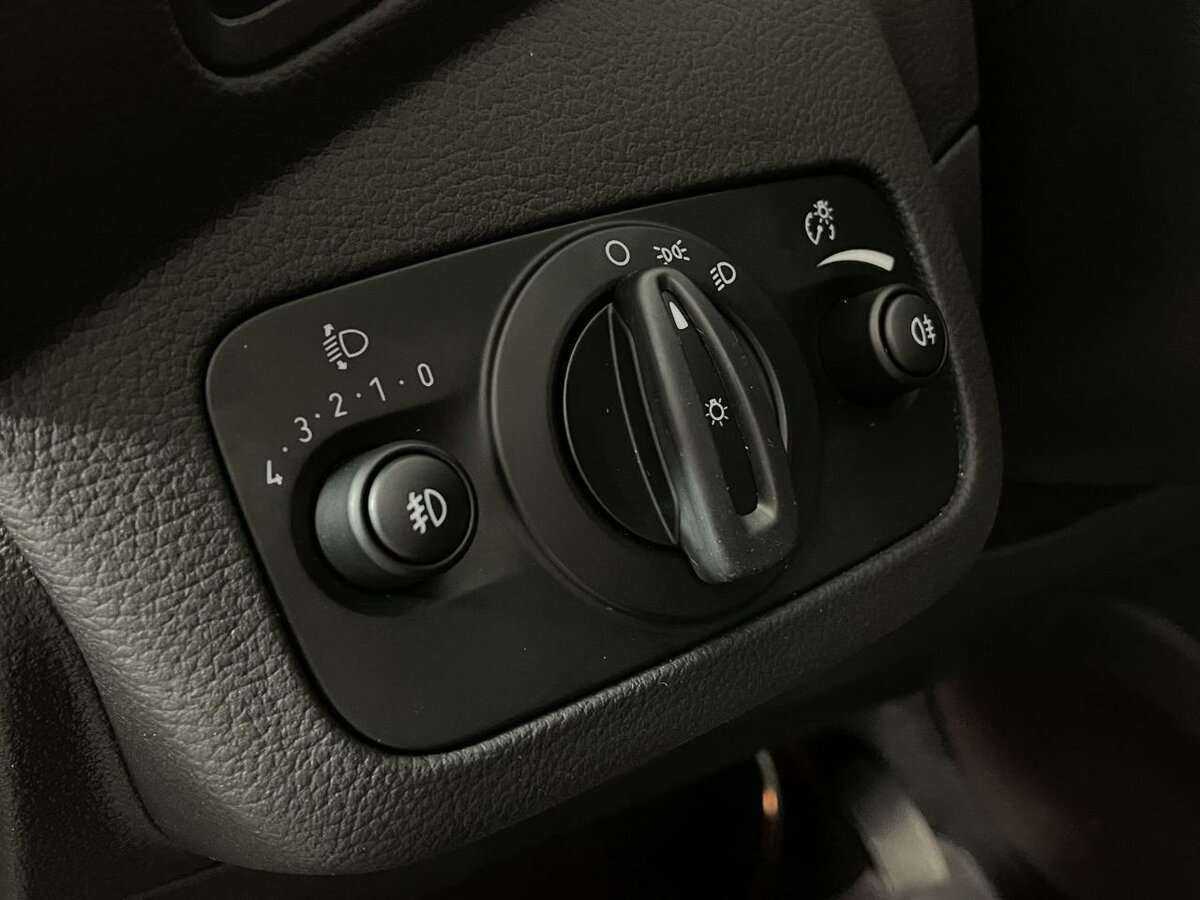 Б/У Форд Куга 2017 года. Фото: #8