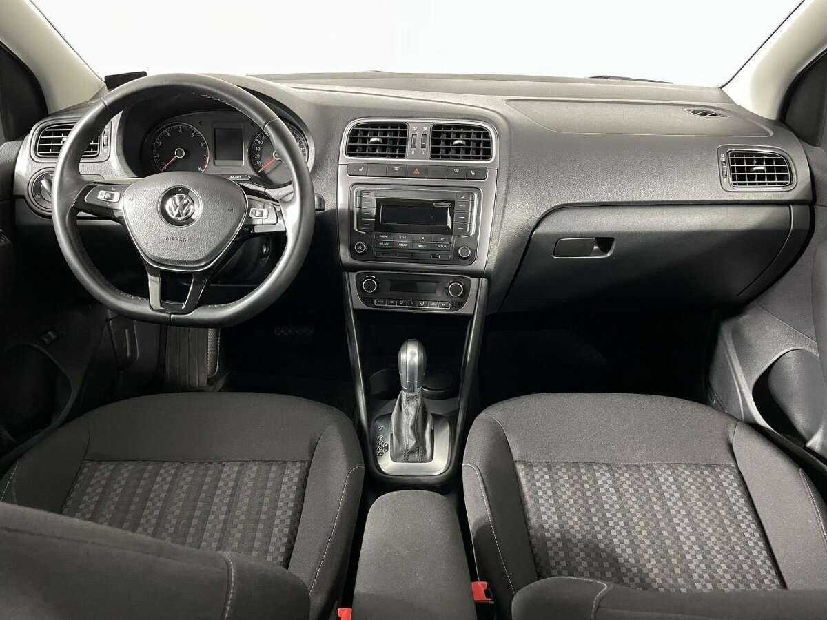 Б/У Фольксваген Поло 2019 года. Фото: #5