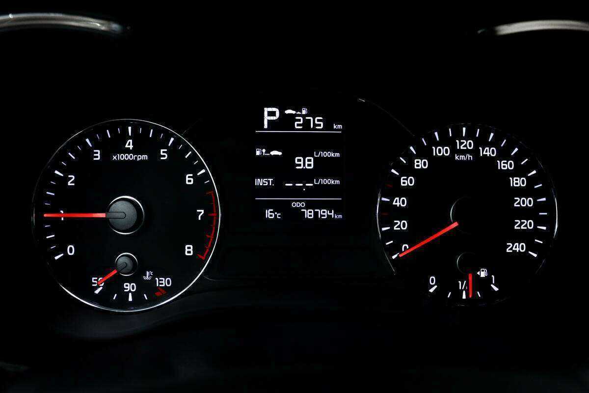 Б/У Киа Церато 2018 года. Фото: #8