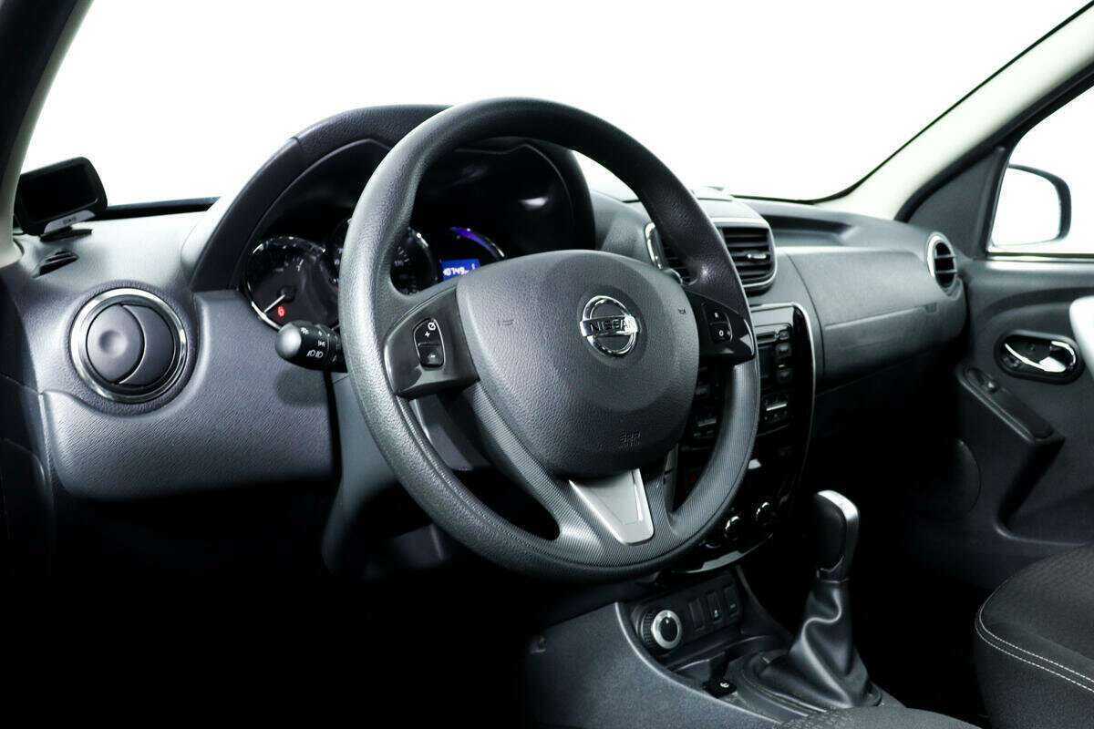 Б/У Ниссан Террано 2018 года. Фото: #12