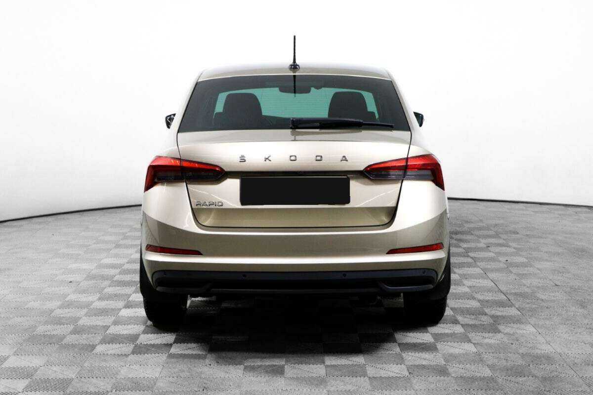 Б/У Шкода Рапид 2020 года. Фото: #4