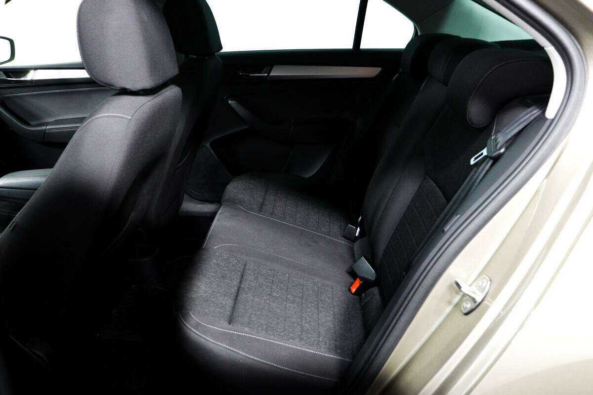 Б/У Шкода Рапид 2020 года. Фото: #10