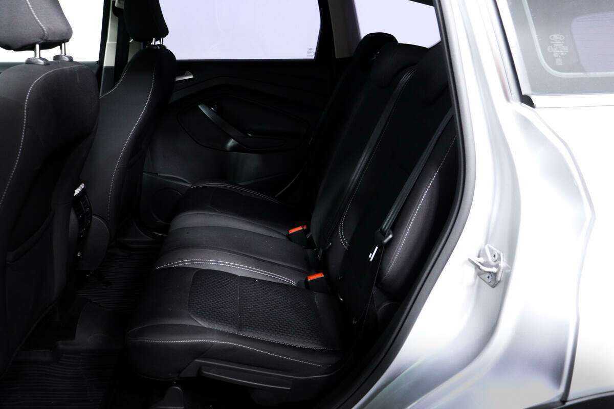 Б/У Форд Куга 2017 года. Фото: #11