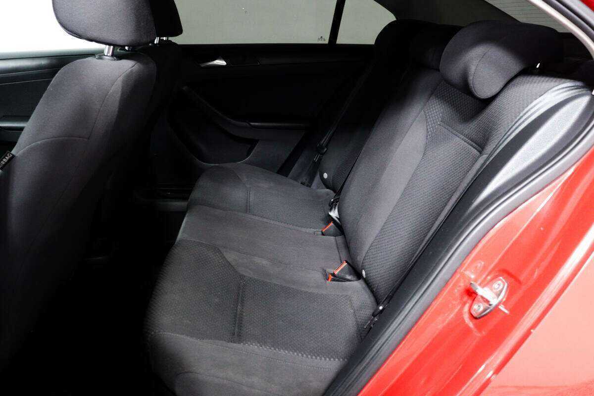 Б/У Фольксваген Джетта 2014 года. Фото: #11