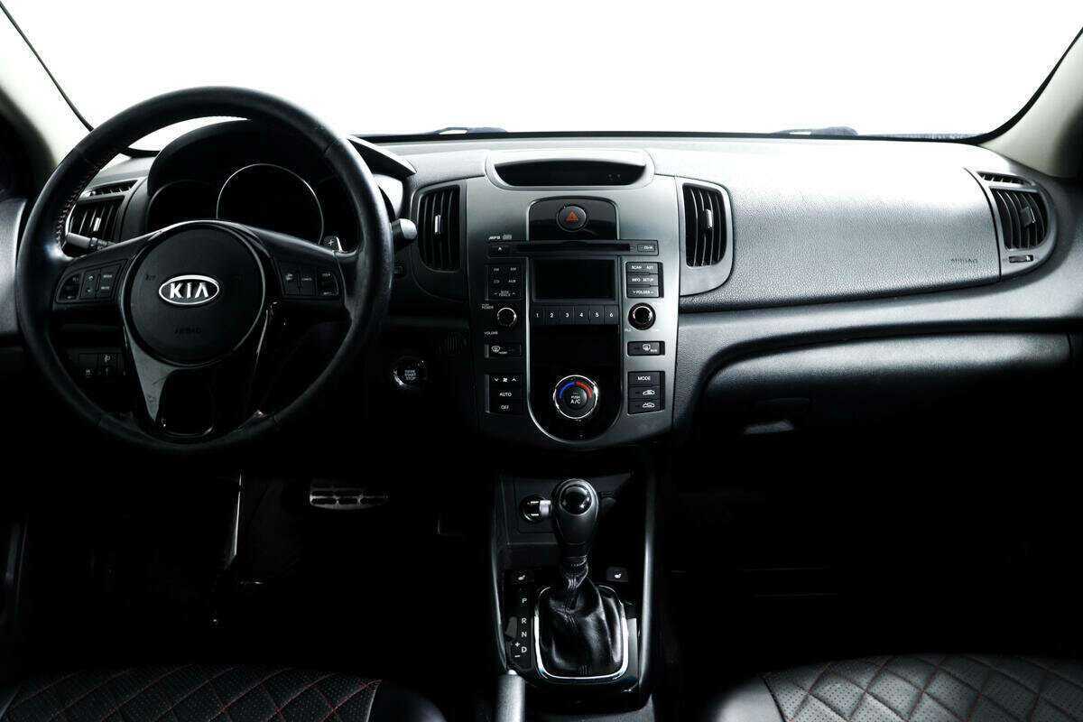 Б/У Киа Церато 2012 года. Фото: #10