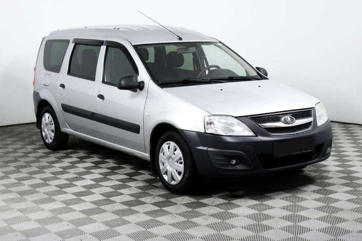 Б/У Лада (ВАЗ) Ларгус 2014 года. Фото: #2