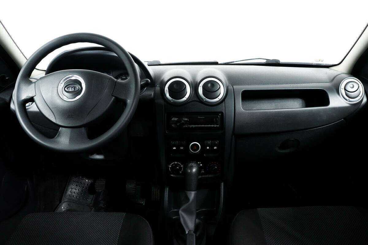 Б/У Лада (ВАЗ) Ларгус 2014 года. Фото: #10