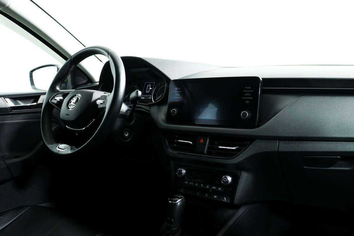 Б/У Шкода Рапид 2020 года. Фото: #8