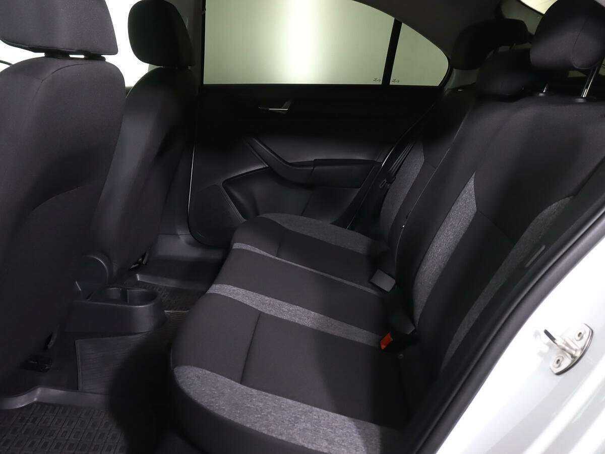 Б/У Шкода Рапид 2021 года. Фото: #8