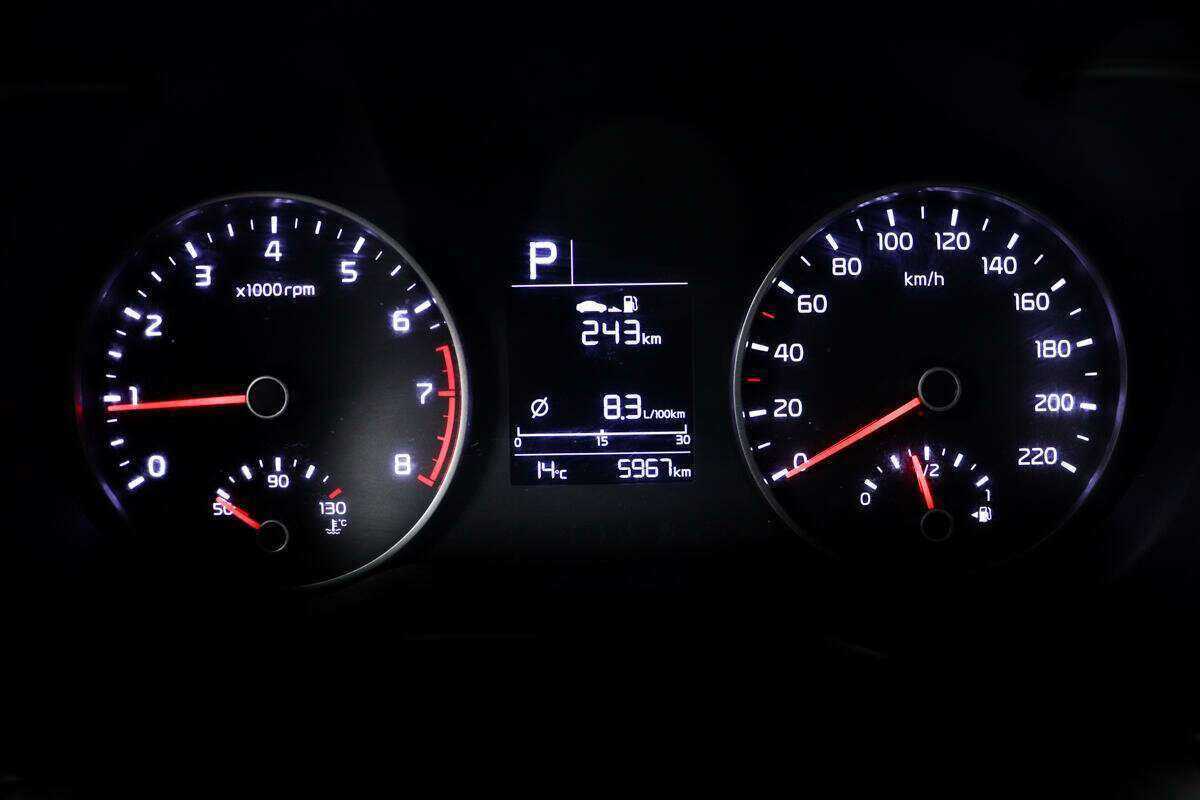 Б/У Киа Рио 2018 года. Фото: #9