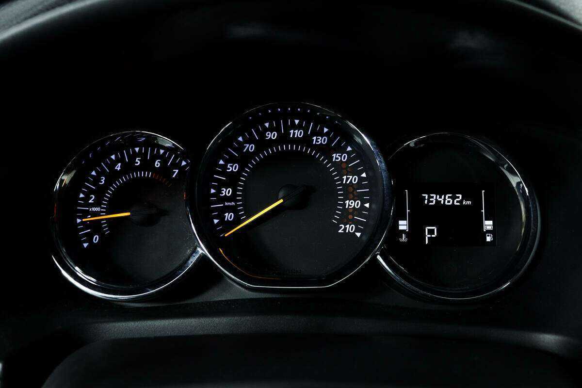 Б/У Рено Логан 2020 года. Фото: #9